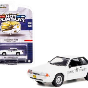 1993 Ford Mustang SSP Police White “Oregon State Police” “Hot Pursuit” Series 41 1/64 Diecast Model Car by Greenlight