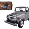 Toyota FJ40 FJ 40 Convertible Silver 1/24 Diecast Model Car by Motormax