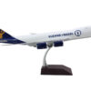 Boeing 747-8F Commercial Aircraft “Atlas Air – Kuene+Nagel” (N862GT) White with Blue Tail “Gemini 200” Series 1/200 Diecast Model Airplane by GeminiJets