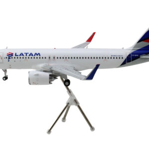 Airbus A320neo Commercial Aircraft “LATAM Airlines” (CC-BHG) White with Striped Tail “Gemini 200” Series 1/200 Diecast Model Airplane by GeminiJets