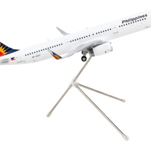 Airbus A321 Commercial Aircraft “Philippine Airlines” White with Tail Graphics “Gemini 200” Series 1/200 Diecast Model Airplane by GeminiJets